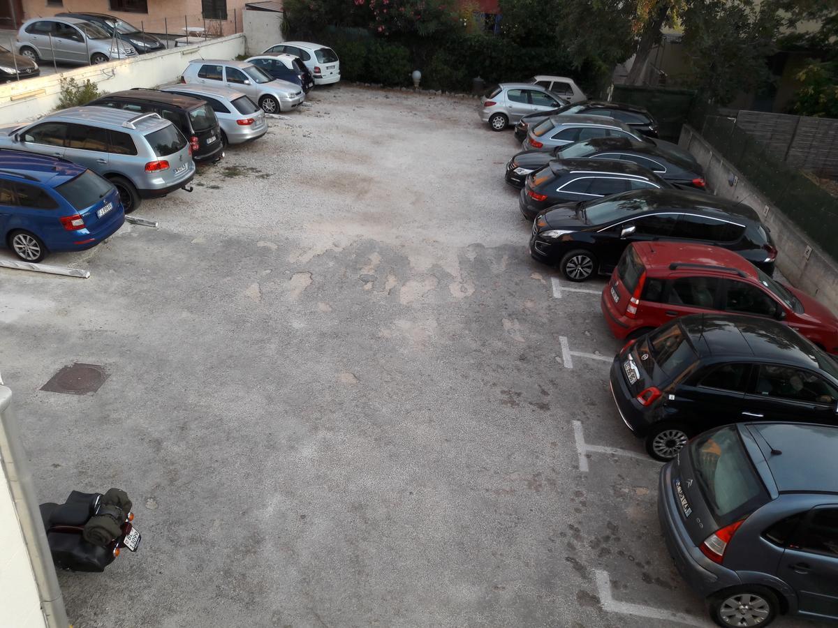 Du Parc 2*
